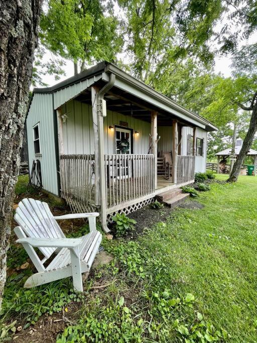 Bourbon Trail Cabin On The Farm Lawrenceburg Exterior foto